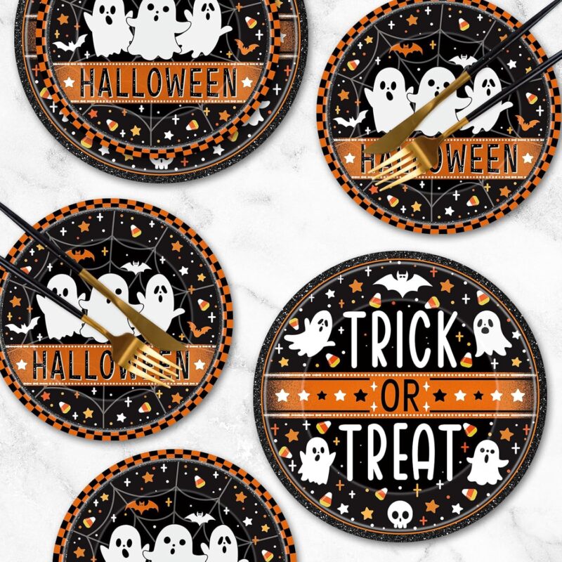 24 pcs Halloween plates set with cute ghost design